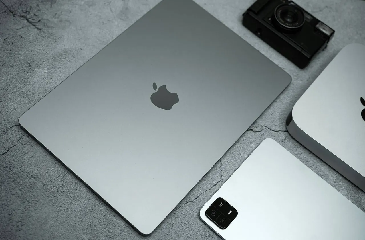MacBook Air jako idealny laptop do codziennego użytku