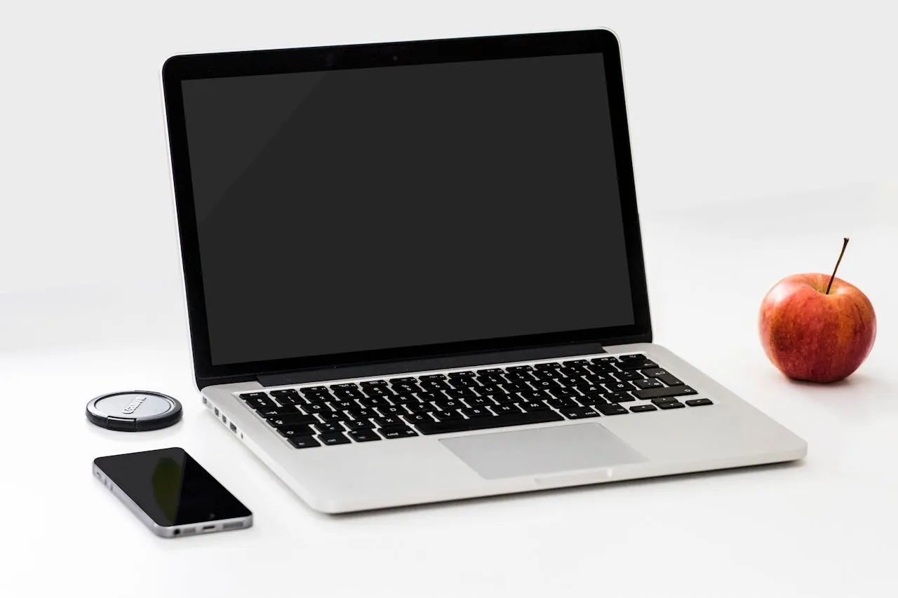 jak wybrać laptop do nauki, pracy i rozrywki - przewodnik zakupowy