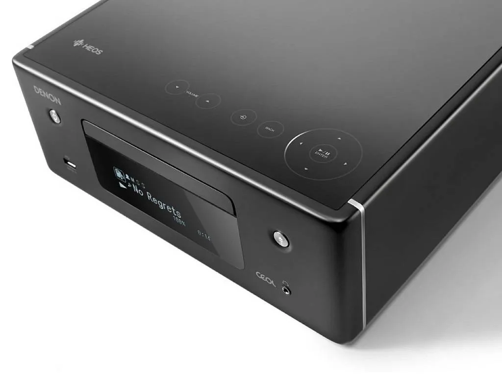 czy-tradycyjny-odtwarzacz-plyt-kompaktowych-ma-racje-bytu-w-domowym-systemie-audio.jpg